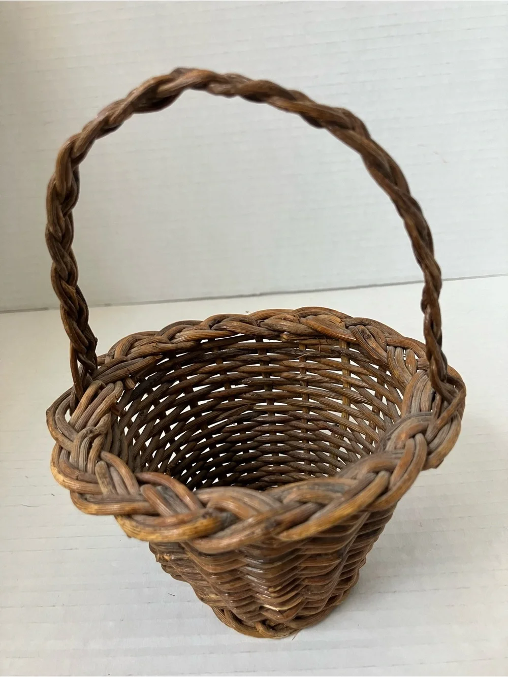 Vintage Brown Woven Duck & Handle Small Baskets Set Brown 5 to 8 Inches Each